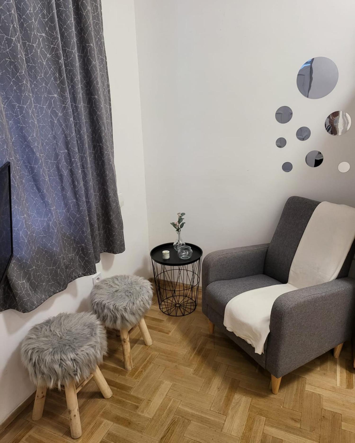 M&Ns Apartment Budapest Exterior photo