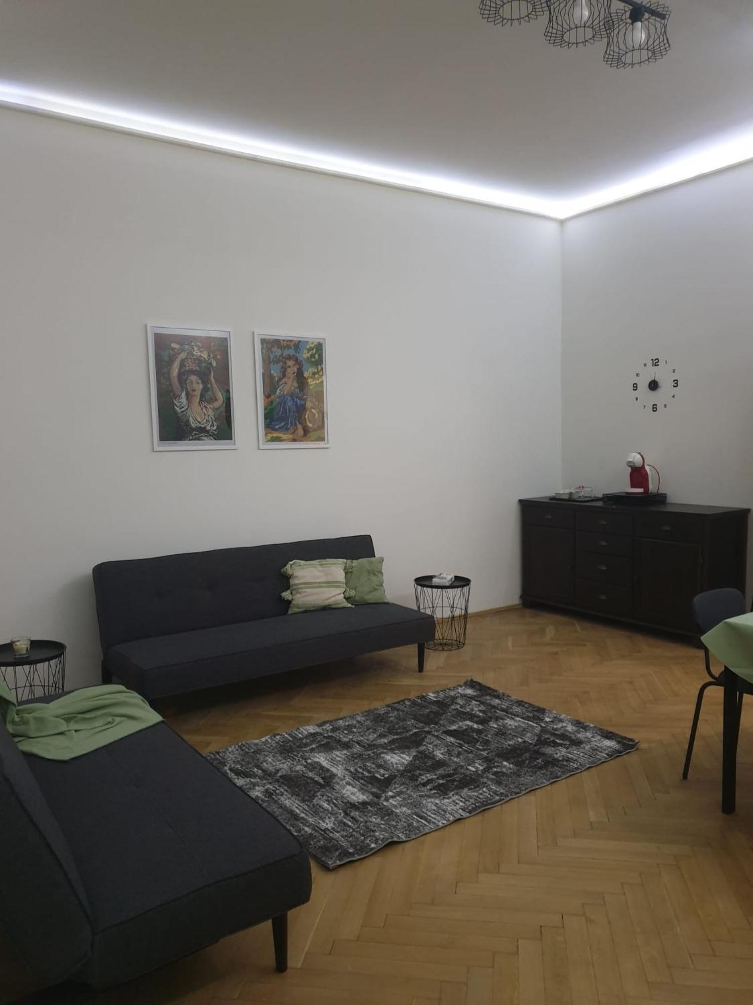 M&Ns Apartment Budapest Exterior photo